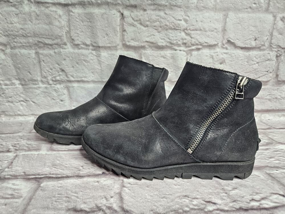 Sorel Harlow Ankle Boots Women’s Size 9 Black